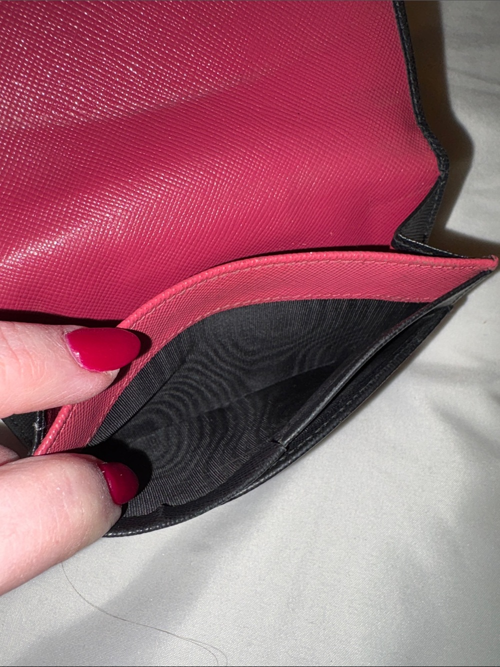 PRADA Saffiano Leather Black / Pink Wallet - small tear - Picture 9 of 10